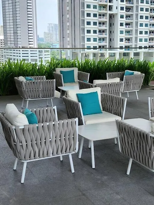 Urban Muji Retreat Suites #3Br #2Carparks Jelutong Daire