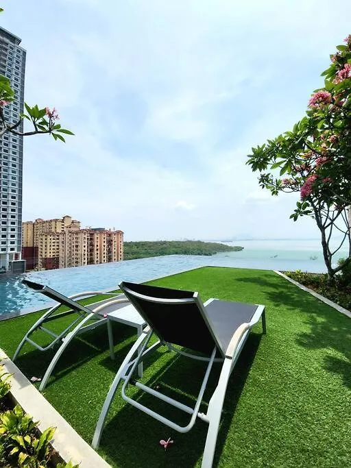 Urban Muji Retreat Suites #3Br #2Carparks Jelutong
