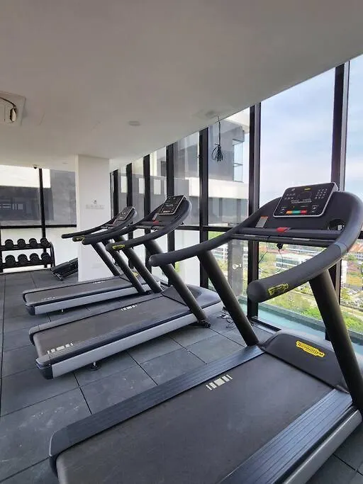 Urban Muji Retreat Suites #3Br #2Carparks Jelutong